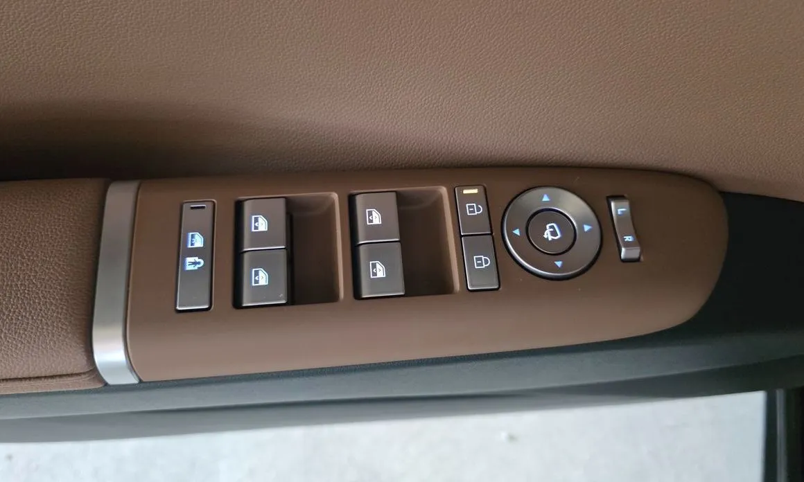 Hyundai Grandeur — фото 10