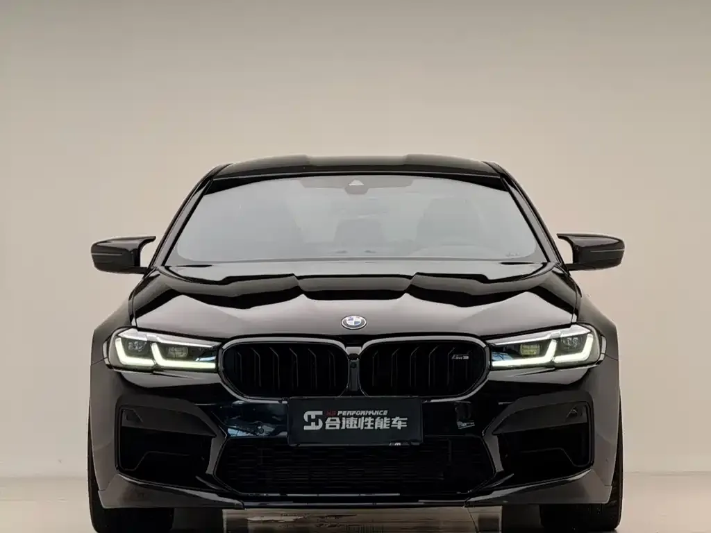 BMW M5 — фото 3
