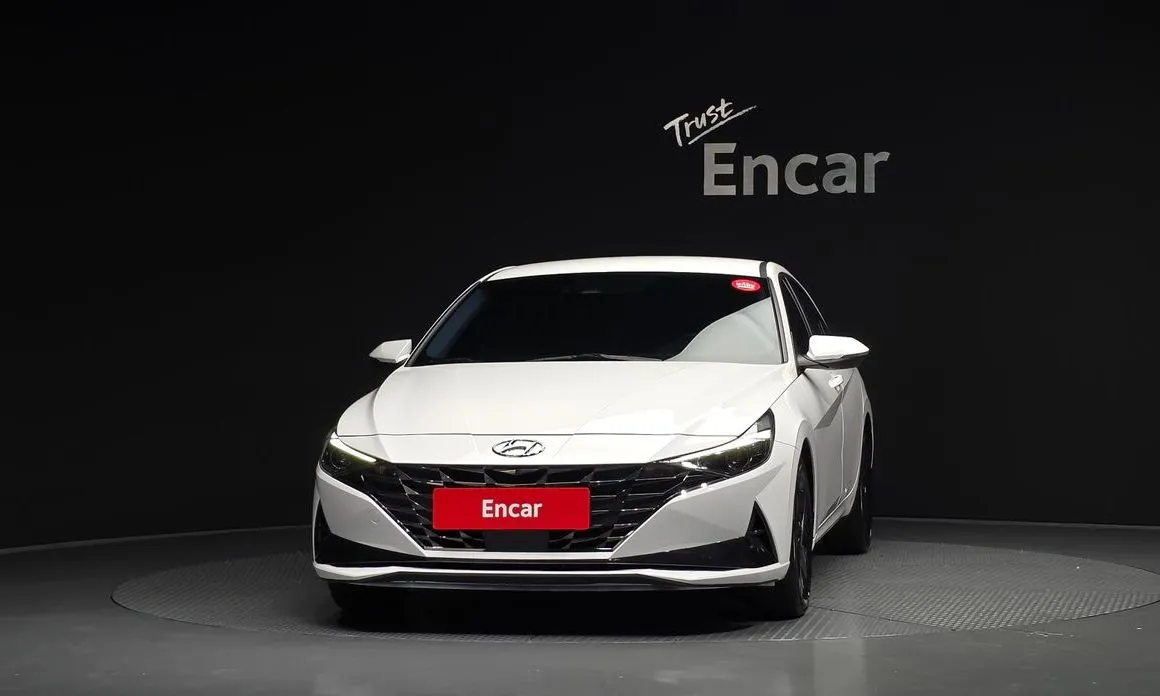 Hyundai AVANTE — фото 2