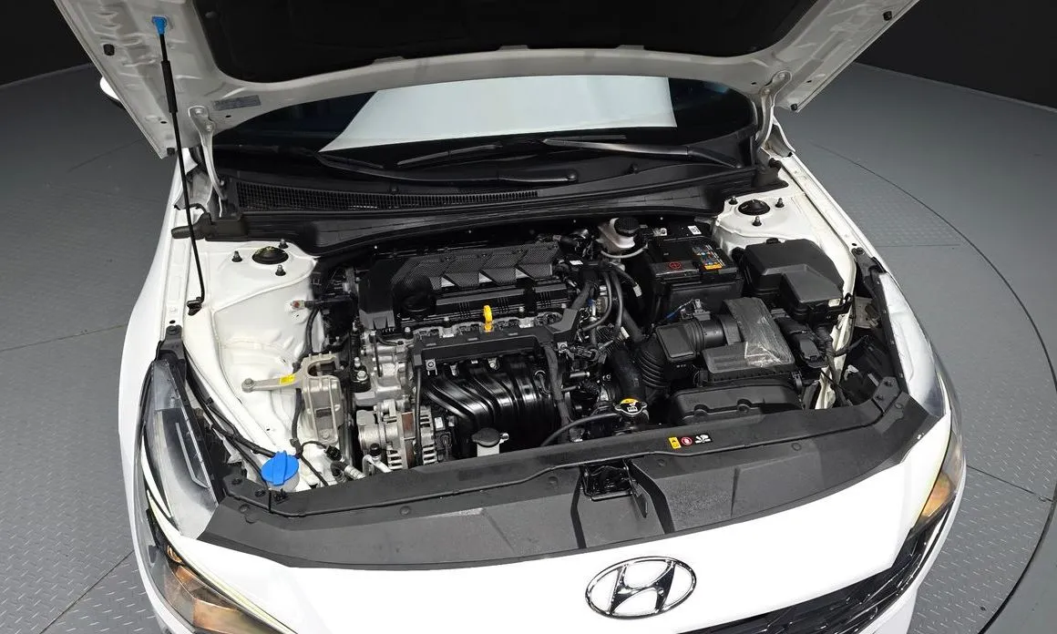 Hyundai AVANTE — фото 7