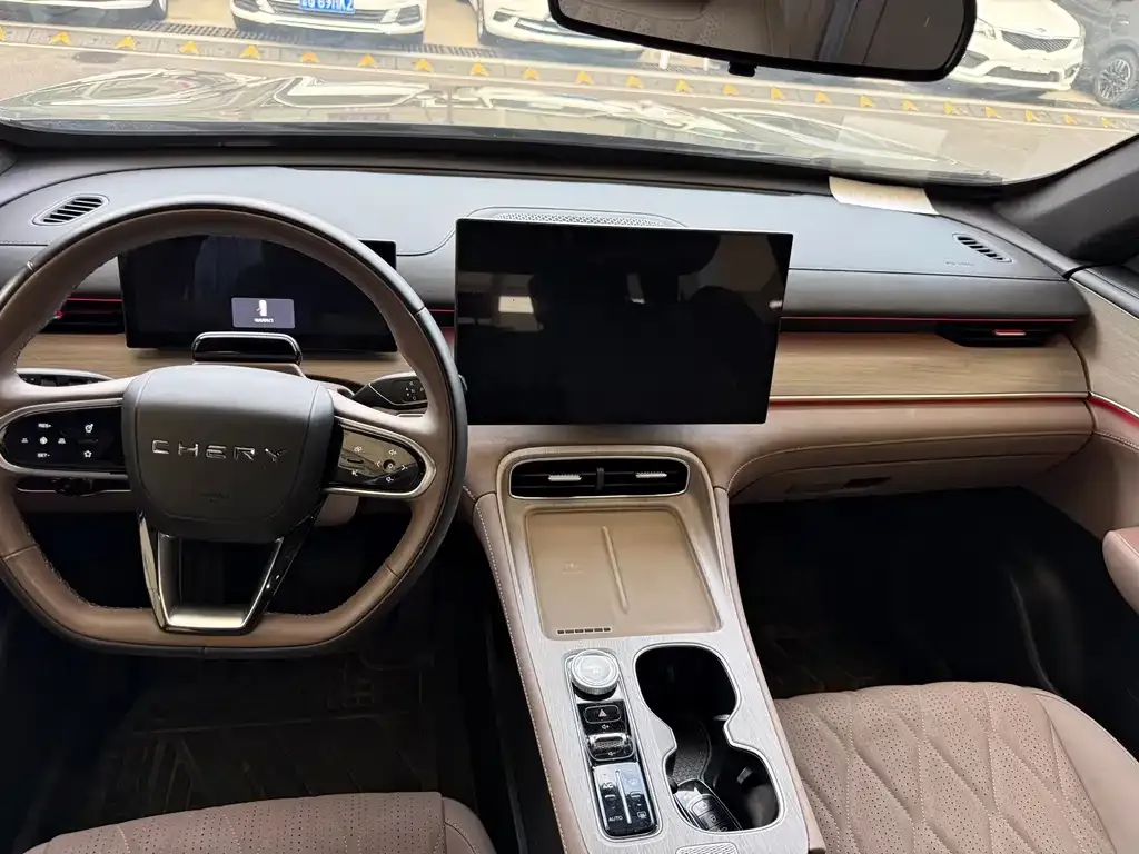 Chery Tiggo 8 PLUS — фото 7