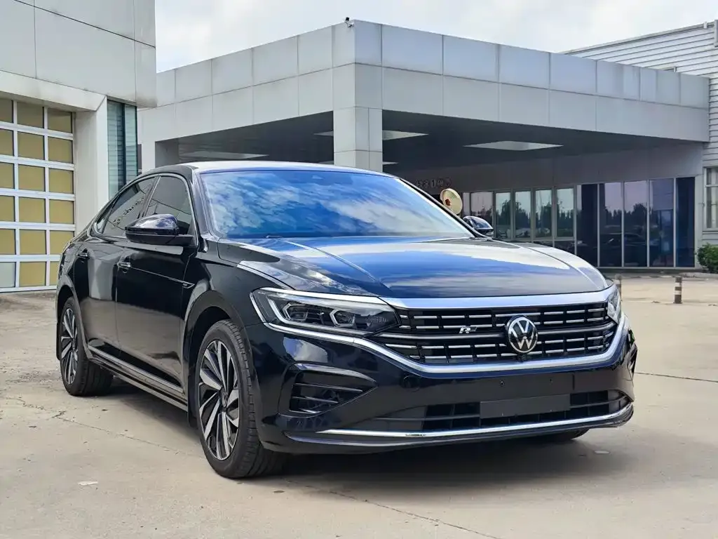 Volkswagen Passat — фото 2