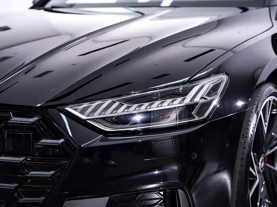 Audi A7L — фото 8