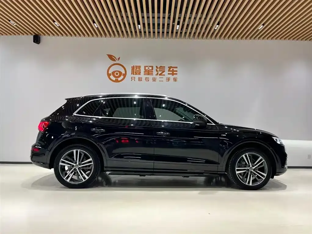 Hongqi HS5 — фото 4
