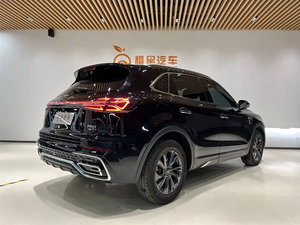 Hongqi HS5 — фото 2