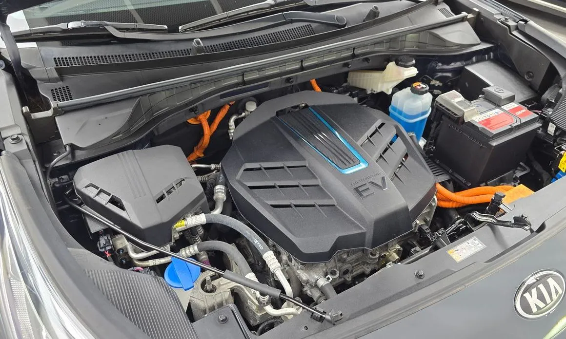 Kia Niro — фото 10