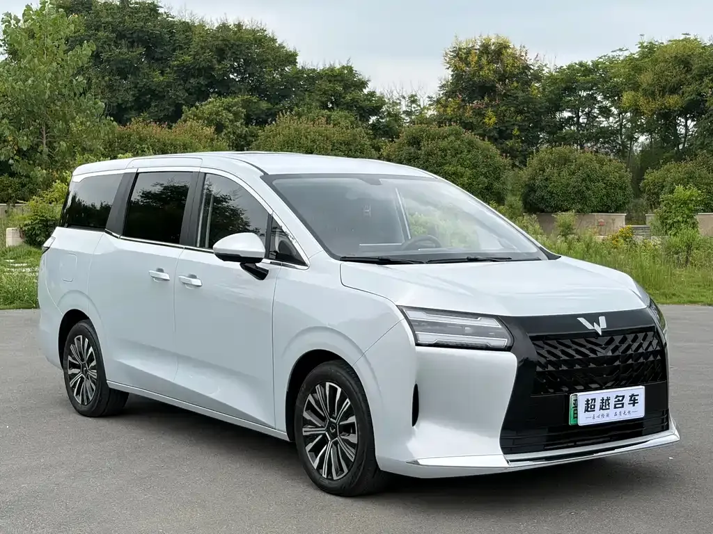 Wuling Starlight 730 New Energy — фото 10