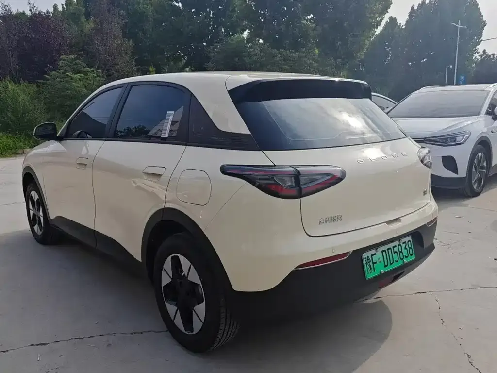 Geely Starburst — фото 3