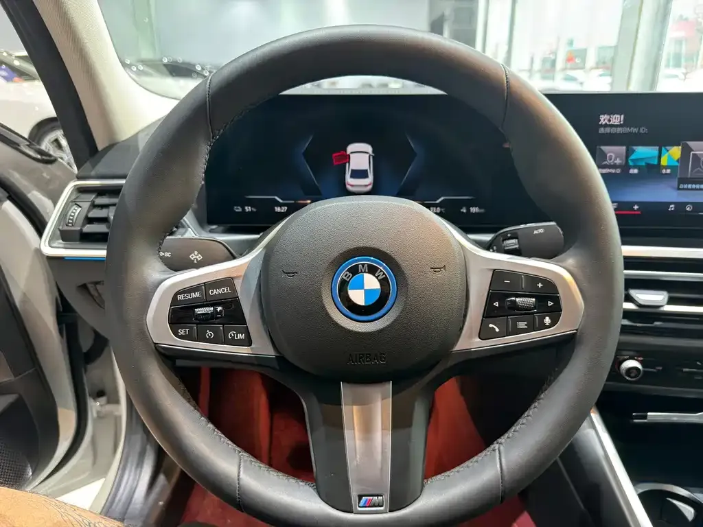 BMW i3 — фото 9