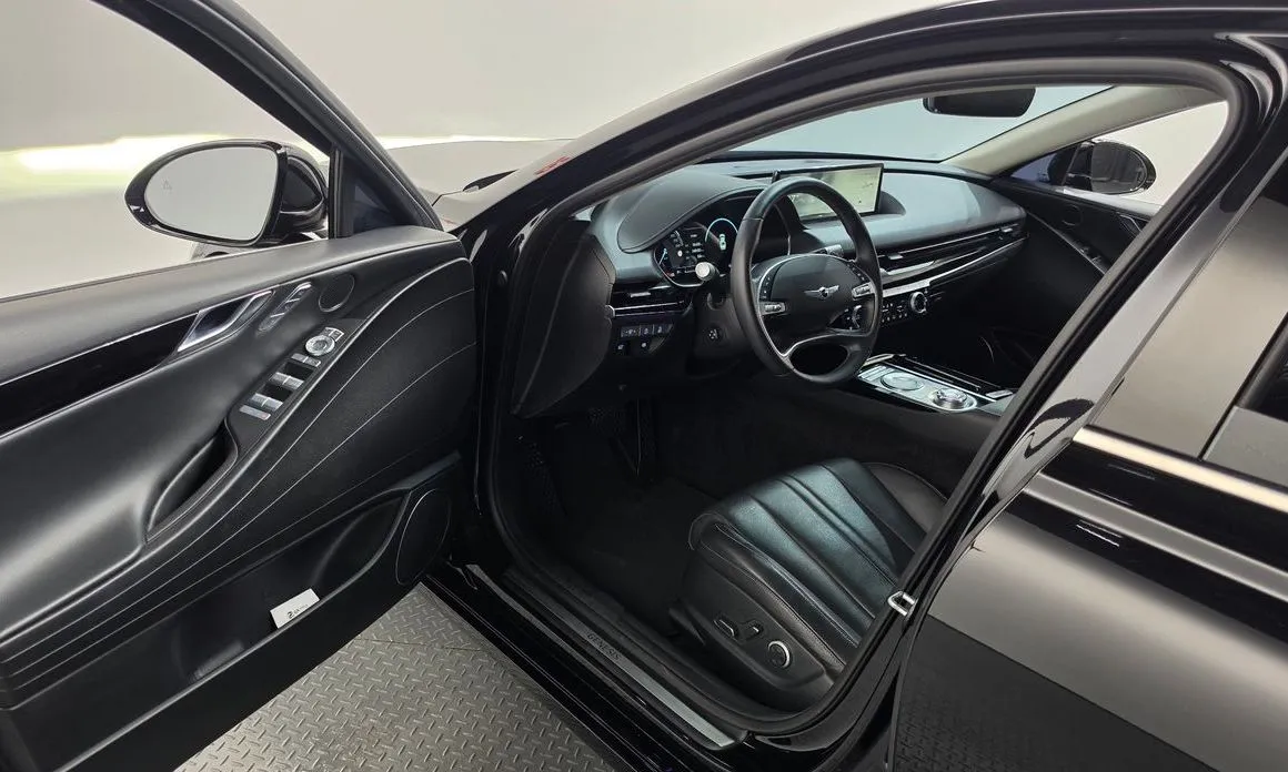 Genesis G80 — фото 10