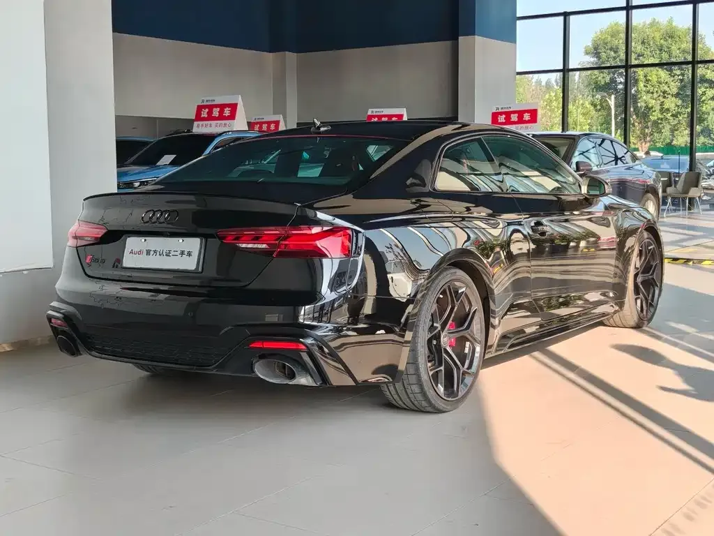 Audi RS 5 — фото 5