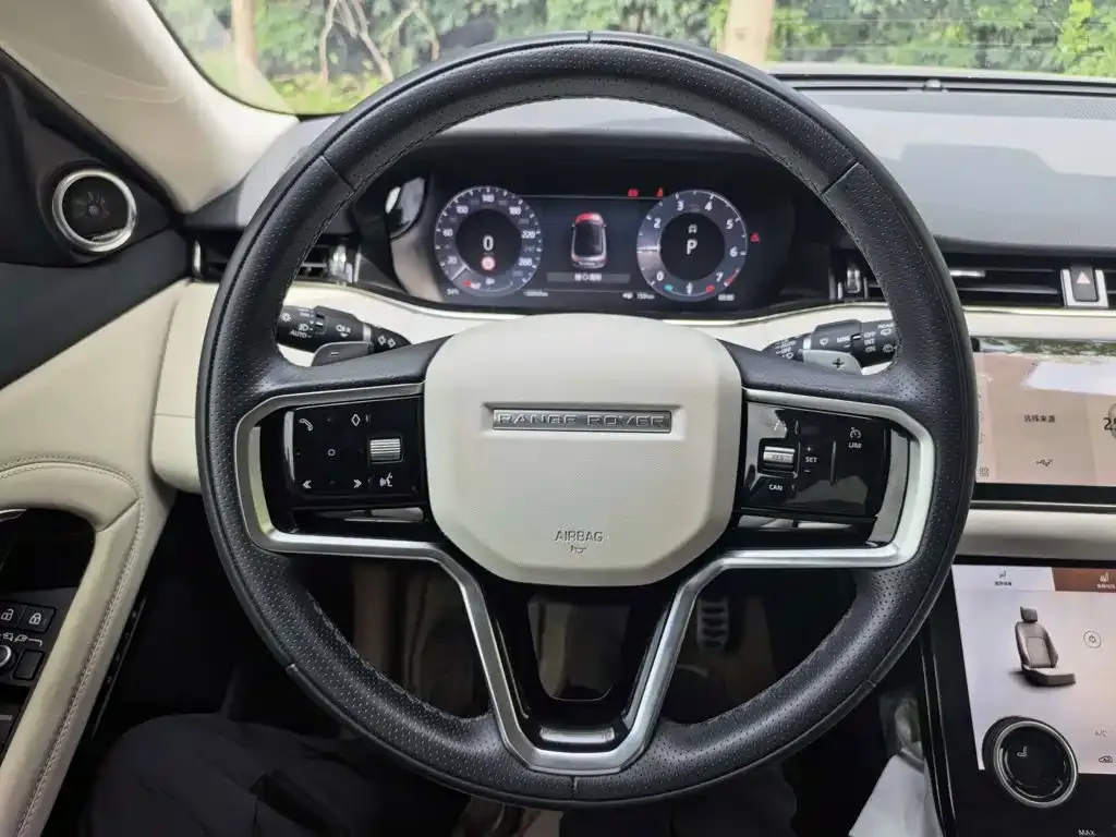 Land Rover Evoque — фото 5