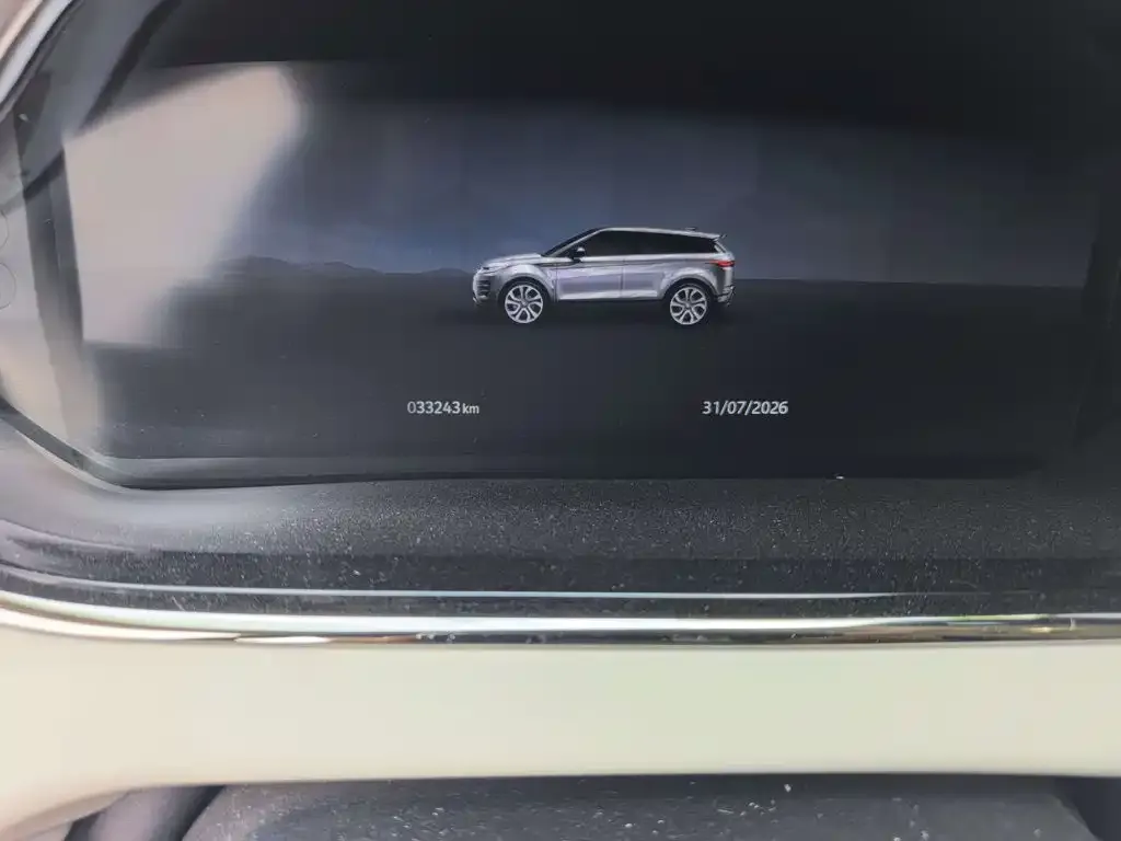 Land Rover Evoque — фото 1