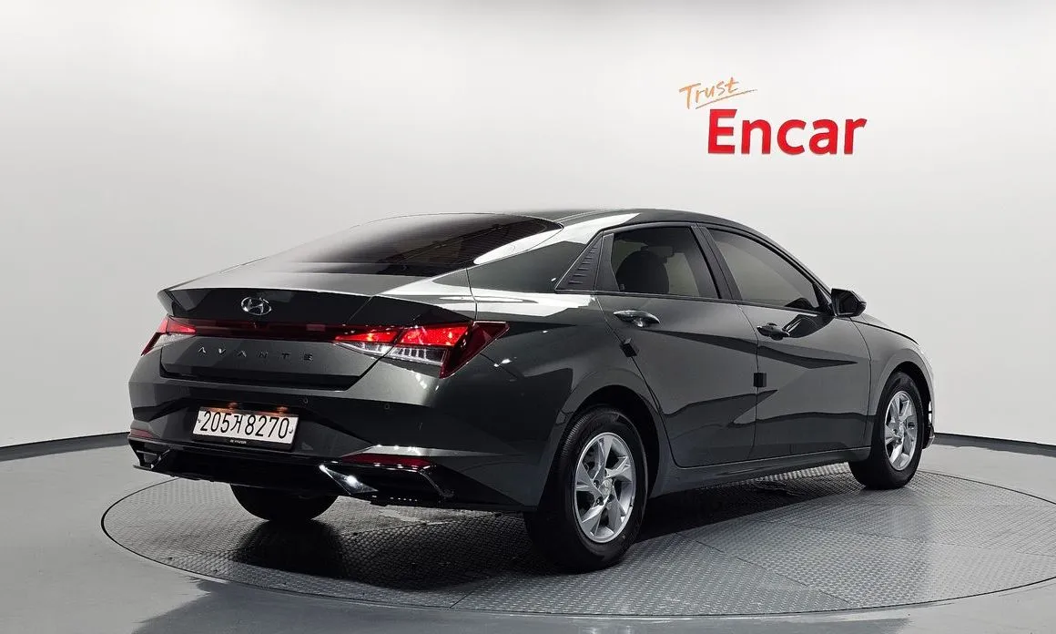 Hyundai AVANTE — фото 4
