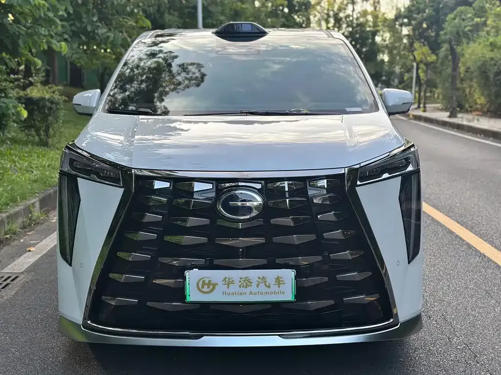 GAC Motor Trumpchi M8 — фото 8