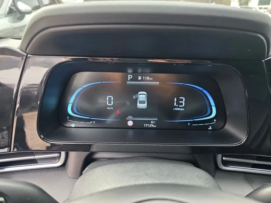 Hyundai AVANTE — фото 2
