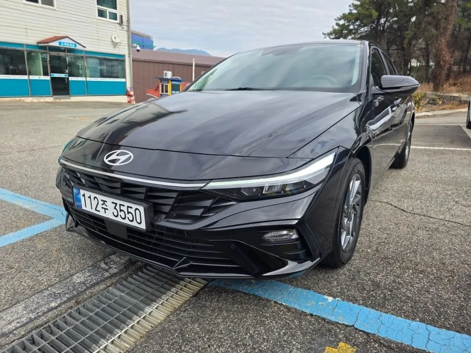 Hyundai AVANTE — фото 3