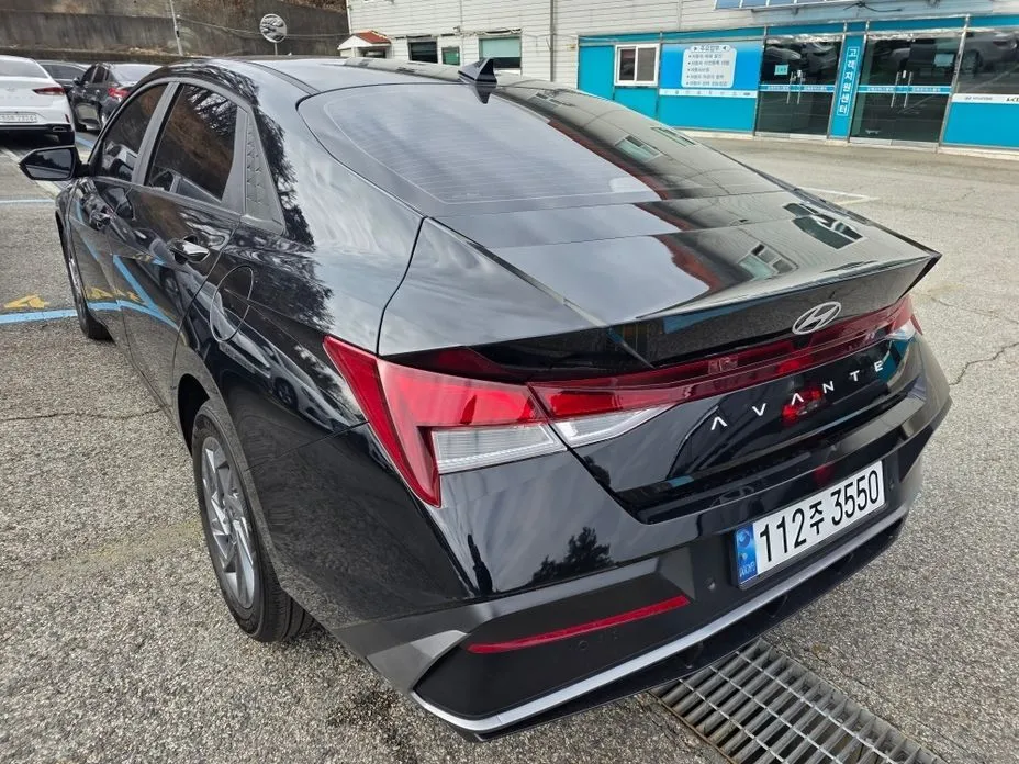Hyundai AVANTE — фото 9
