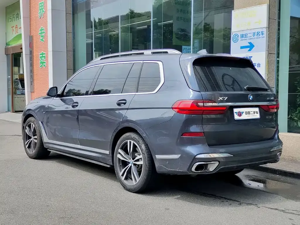 BMW X7 — фото 4