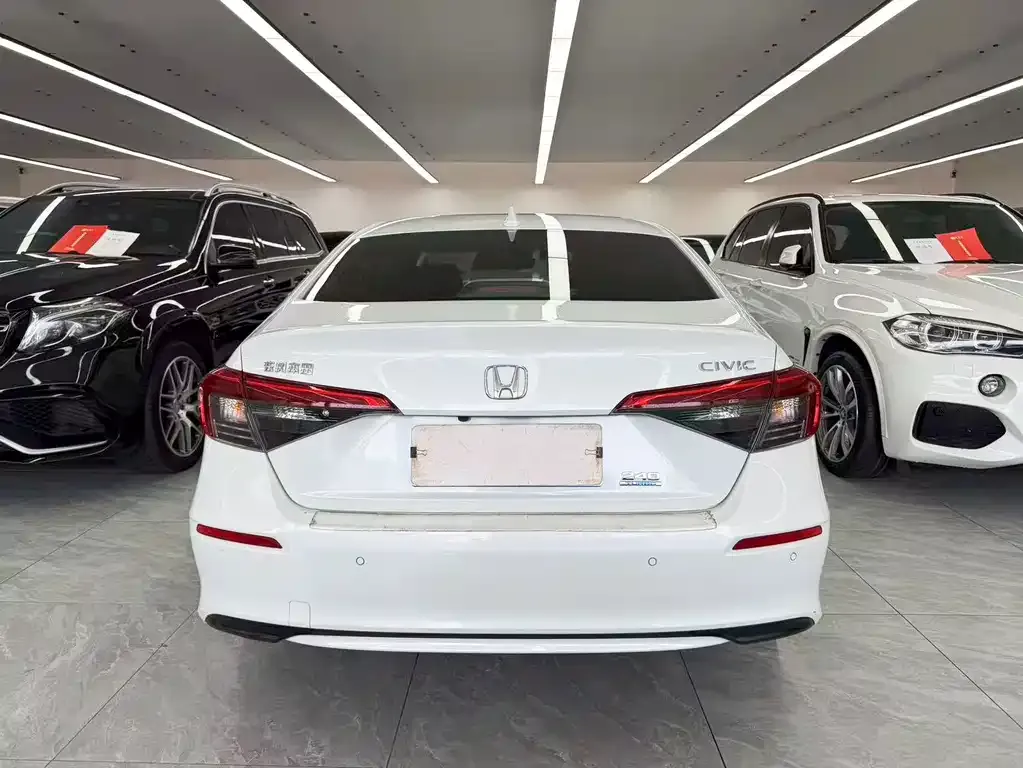 Honda Civic — фото 8