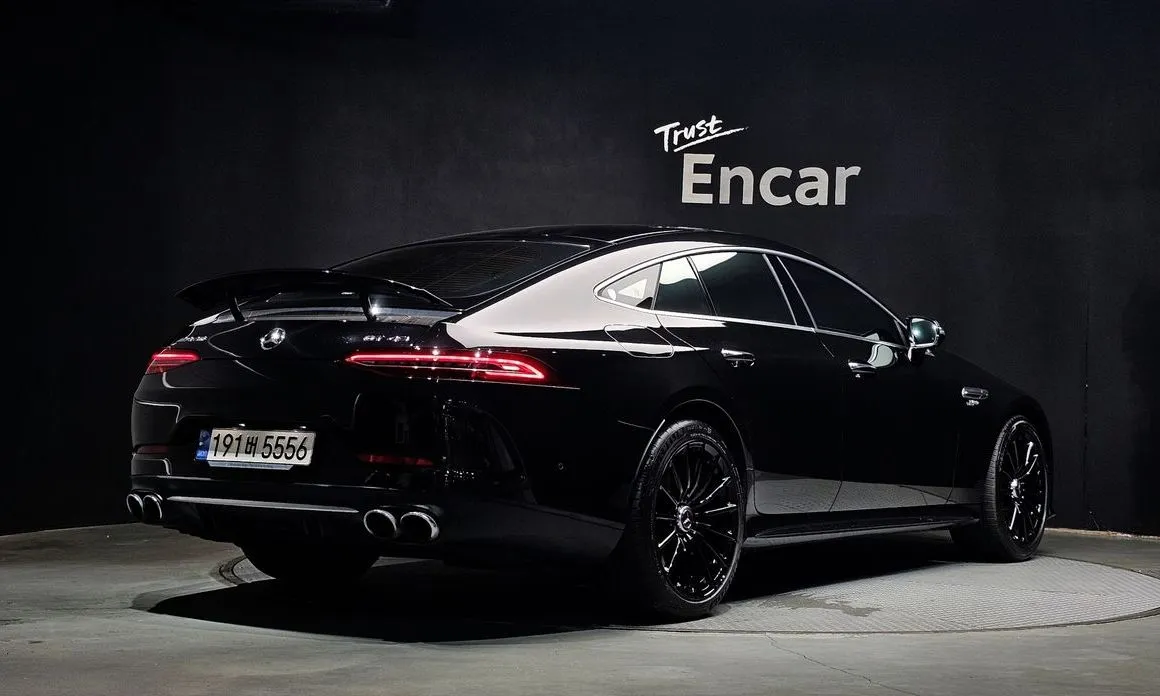 Mercedes-Benz AMG GT — фото 8