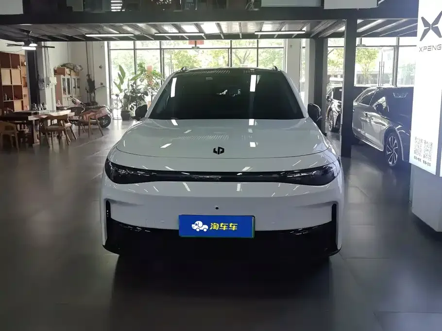 Leapmotor C16 — фото 9