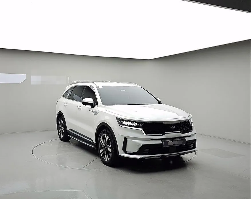 Kia Sorento — фото 7
