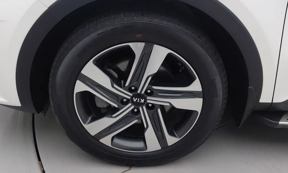 Kia Sorento — фото 2