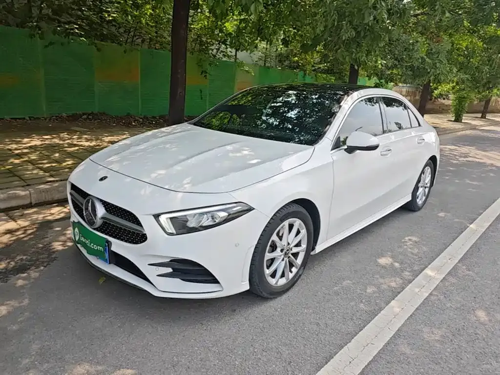 Mercedes-Benz A-Class — фото 1