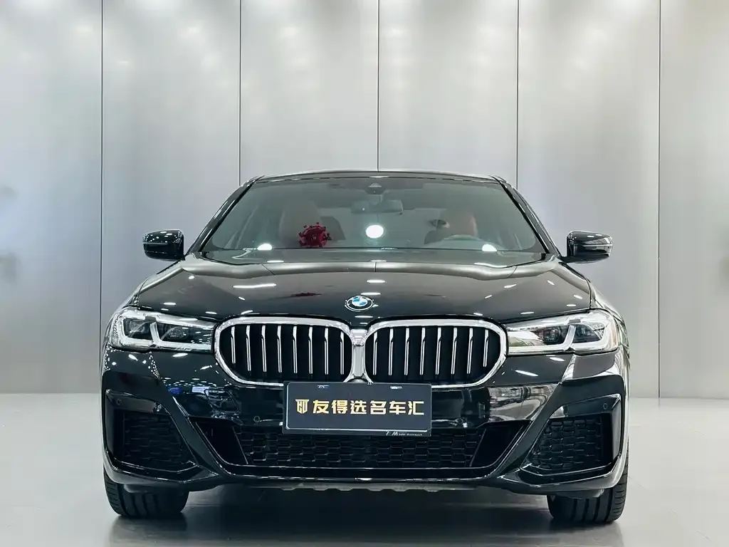 BMW 5 Series — фото 2
