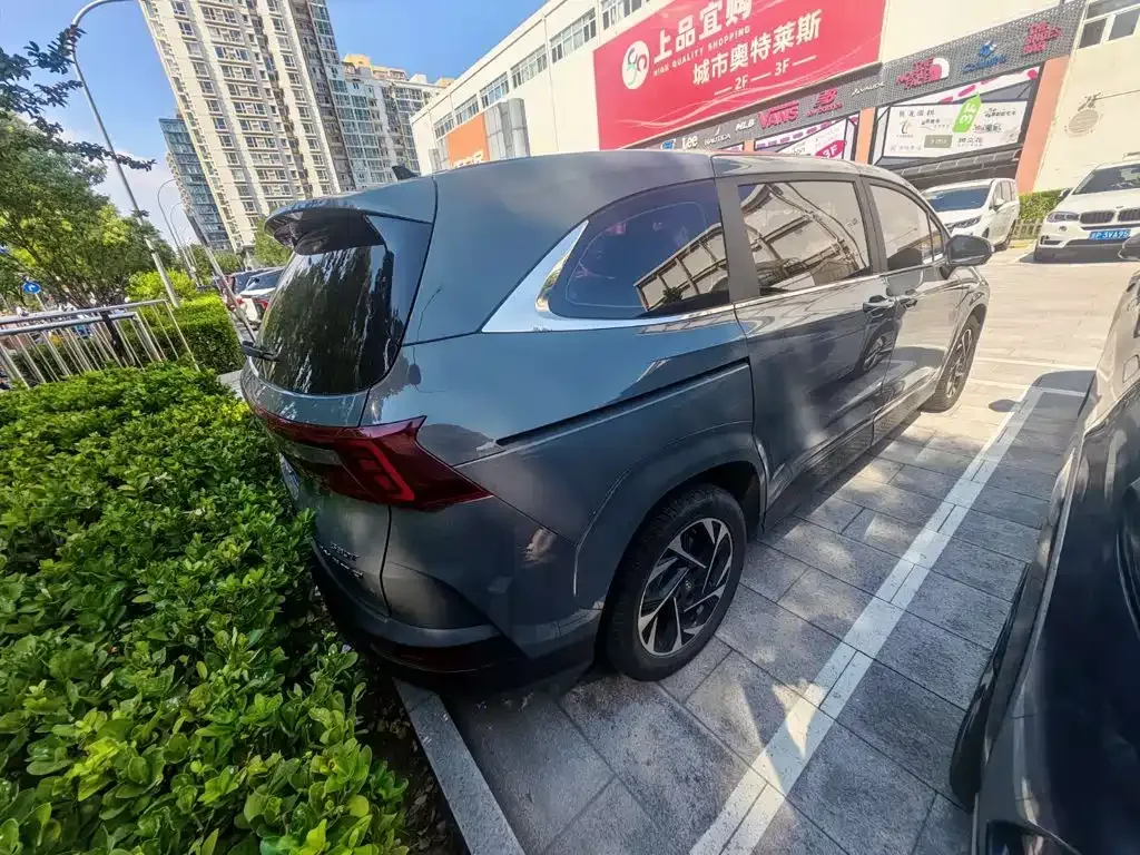Hyundai Custo — фото 10