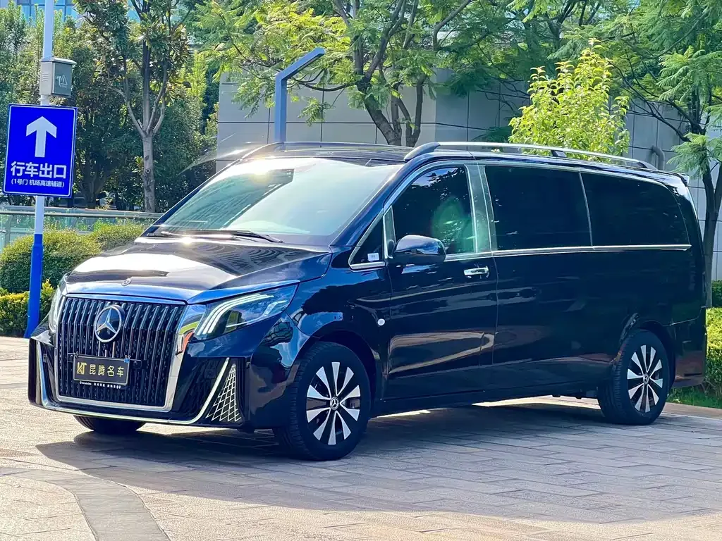 Mercedes-Benz Vito — фото 1