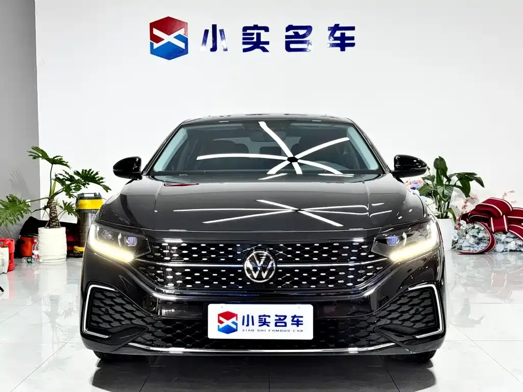 Volkswagen Passat — фото 8