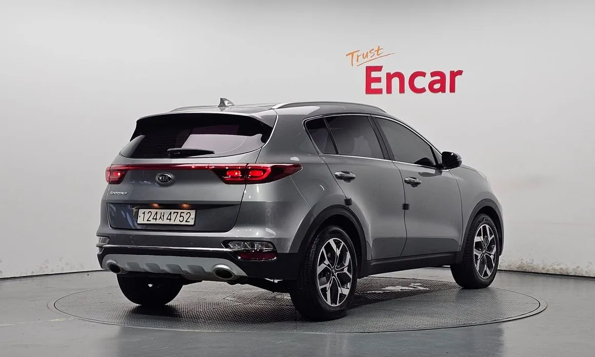 Kia Sportage — фото 4