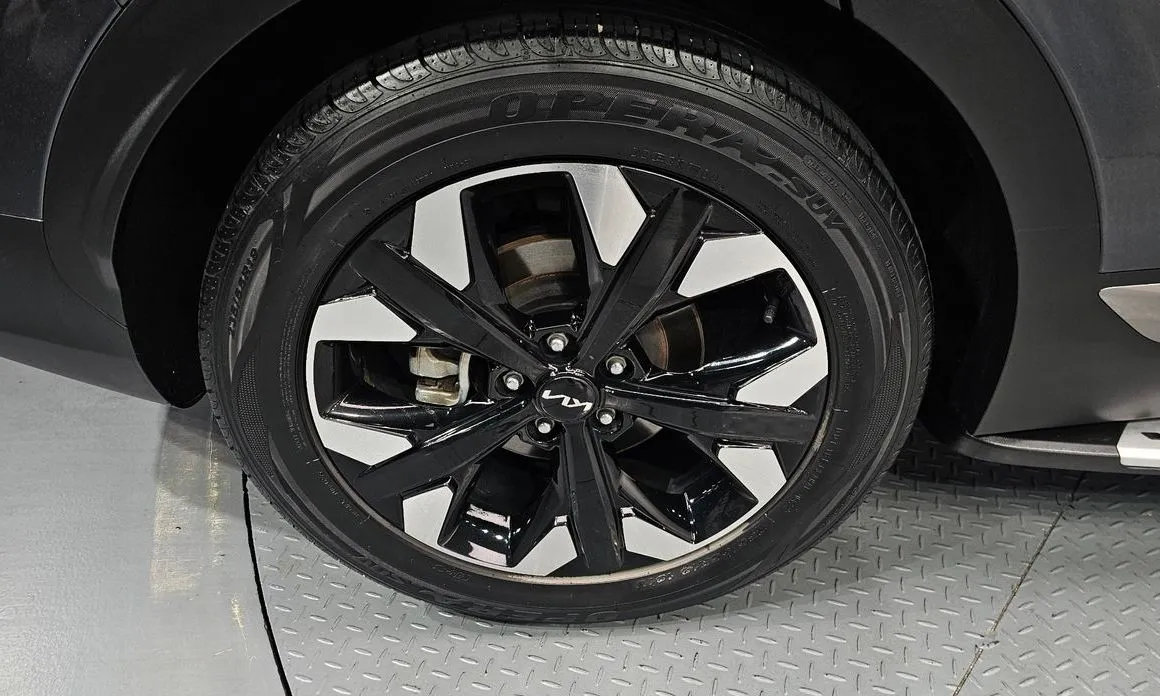 Kia Sportage — фото 10