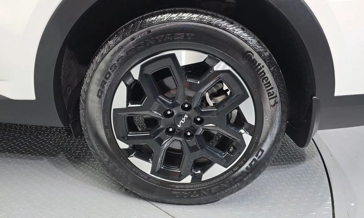 Kia Sorento — фото 9