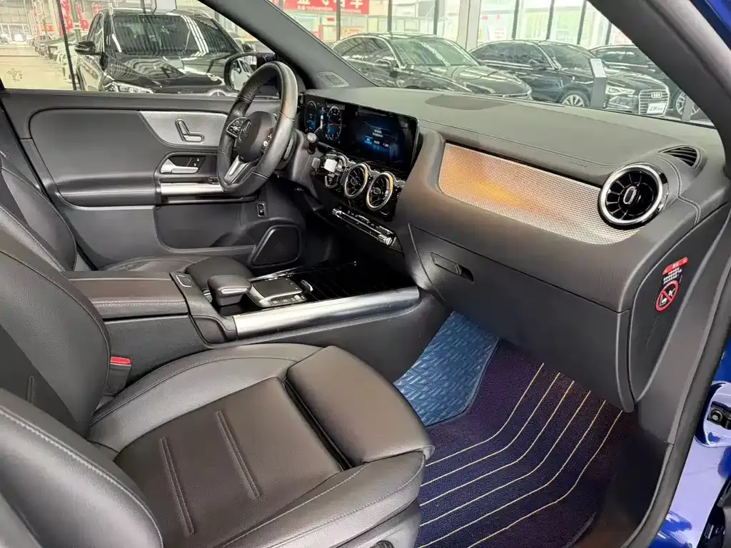 Mercedes-Benz GLA — фото 4