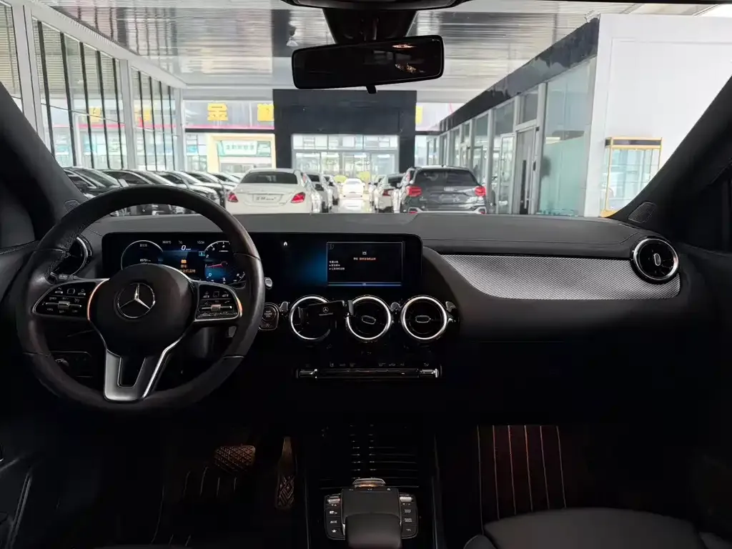 Mercedes-Benz GLA — фото 3