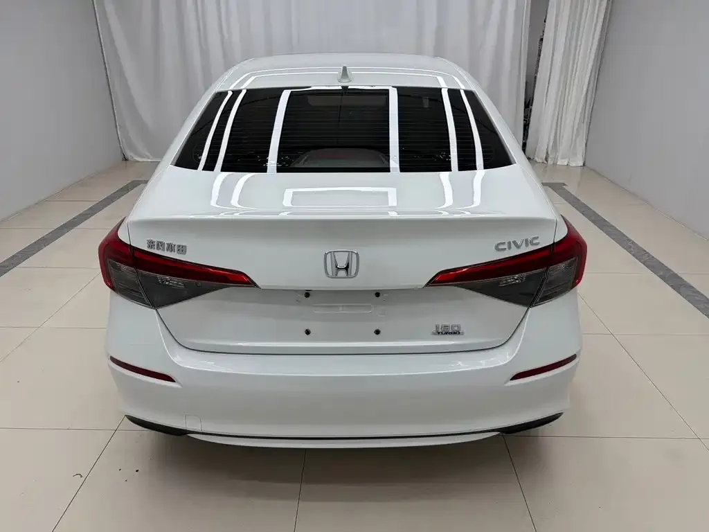 Honda Civic — фото 5