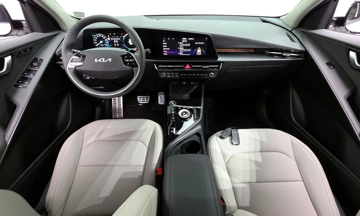 Kia Niro — фото 10