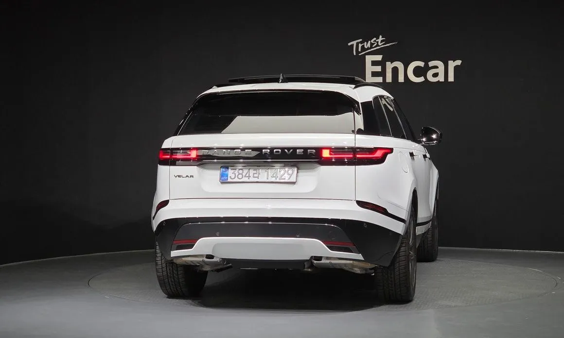 Land Rover Range Rover Velar — фото 4