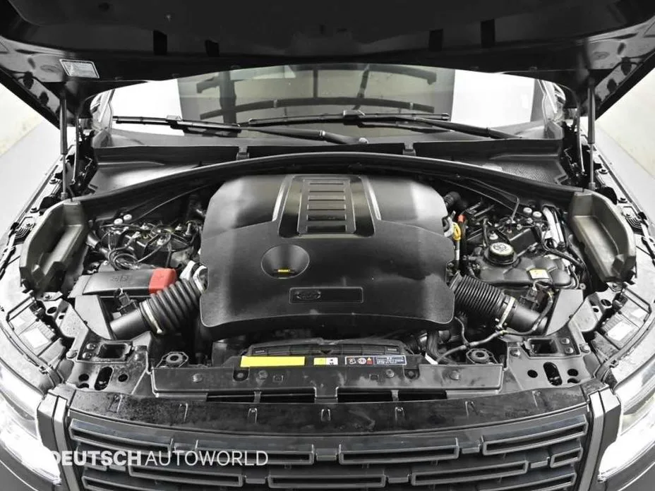 Land Rover Range Rover Velar — фото 10