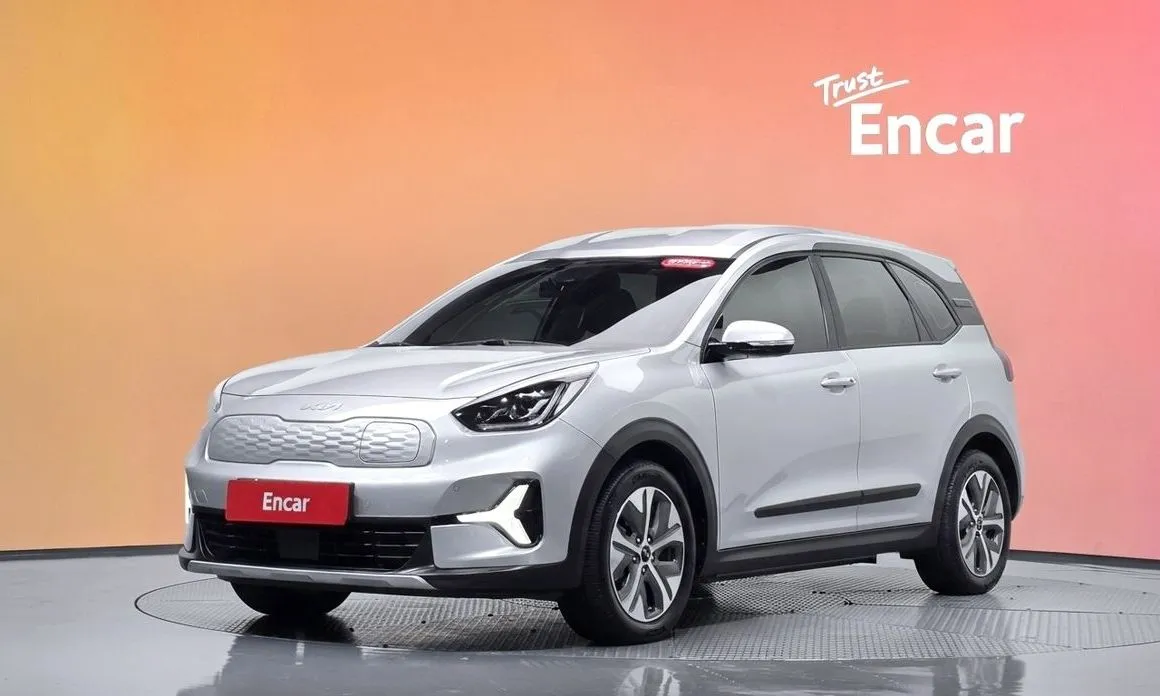 Kia Niro — фото 1