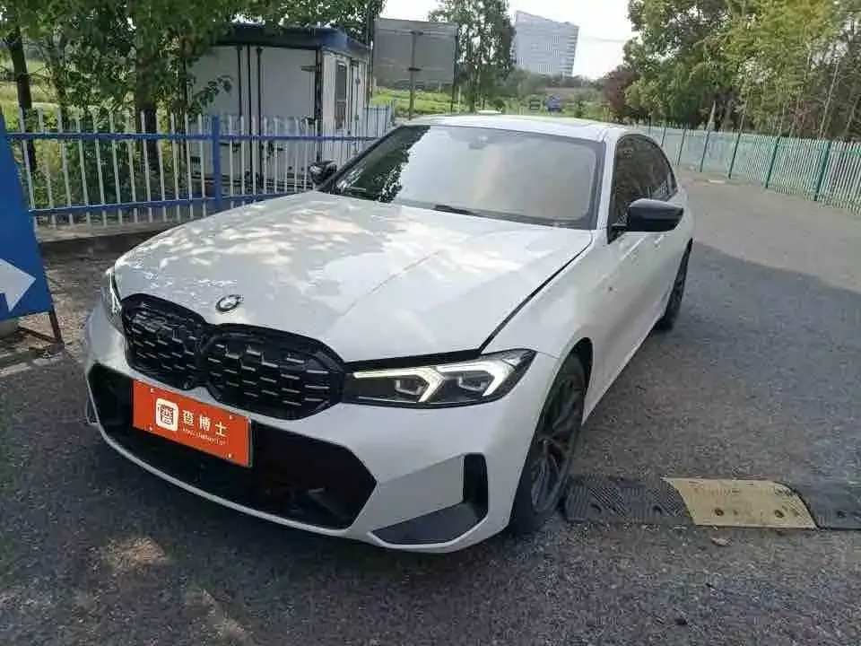 BMW 3 Series — фото 1