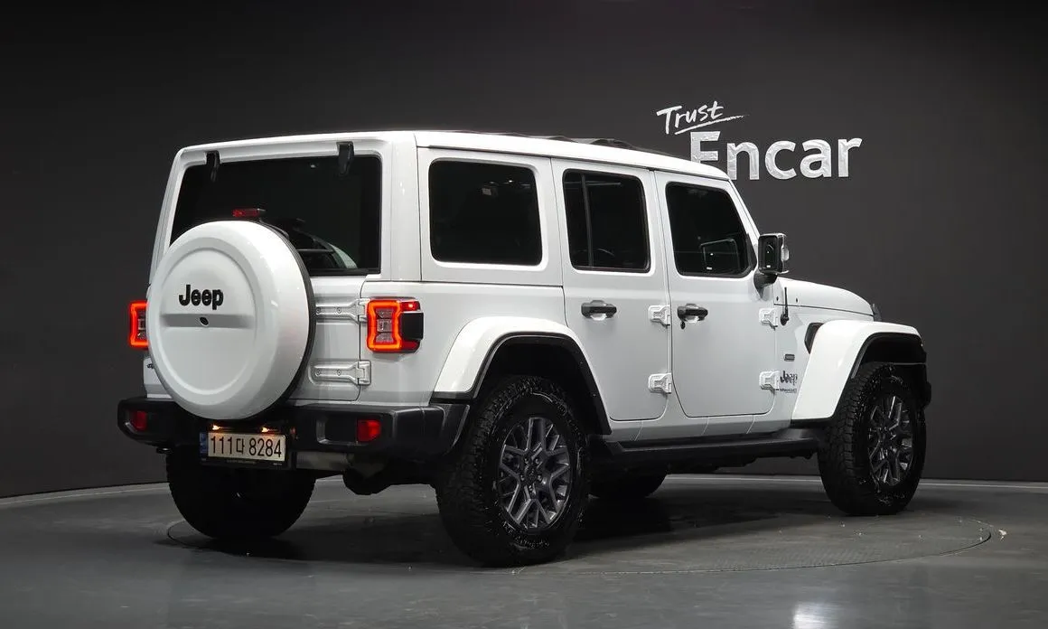Jeep Wrangler — фото 5