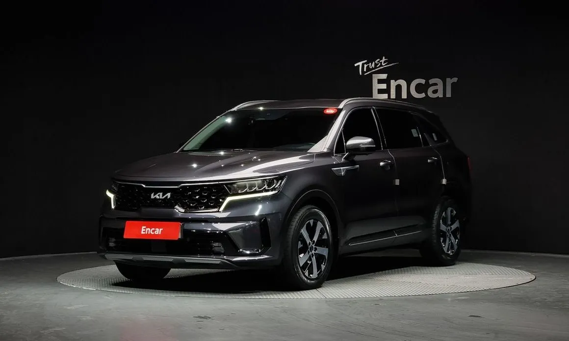 Kia Sorento — фото 1