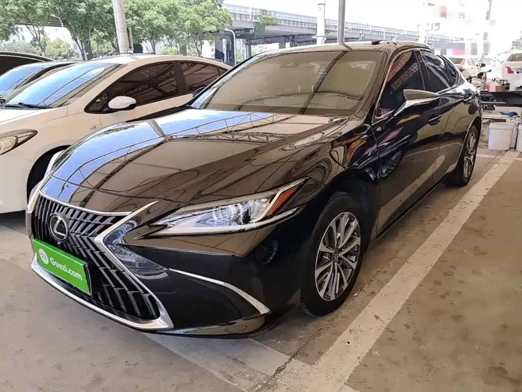 Lexus ES — фото 3