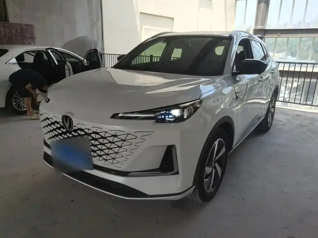 Changan CS55PLUS — фото 1