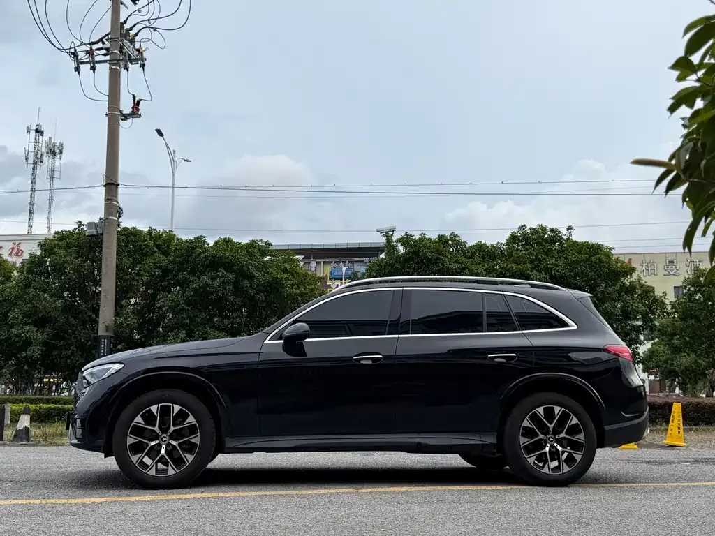 Mercedes-Benz GLC — фото 4