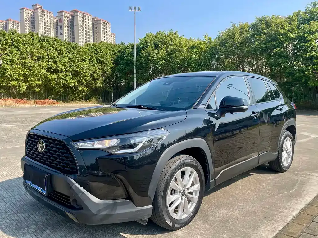 Toyota Corolla Cross — фото 4